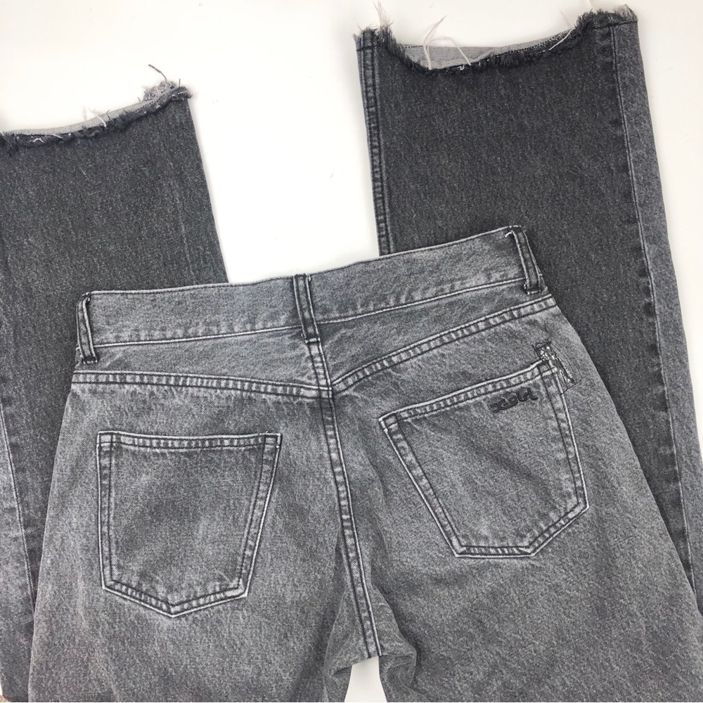 X Girl Low Rise Wide Leg Jean Size S Raw Hem Distress‎ Gray